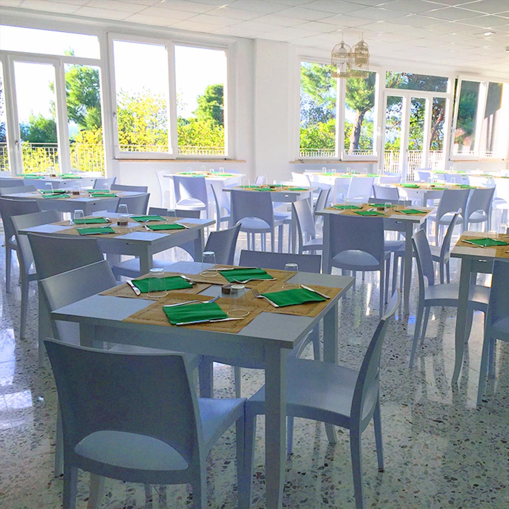 ristozoo-ristorante-parco-zoo-falconara